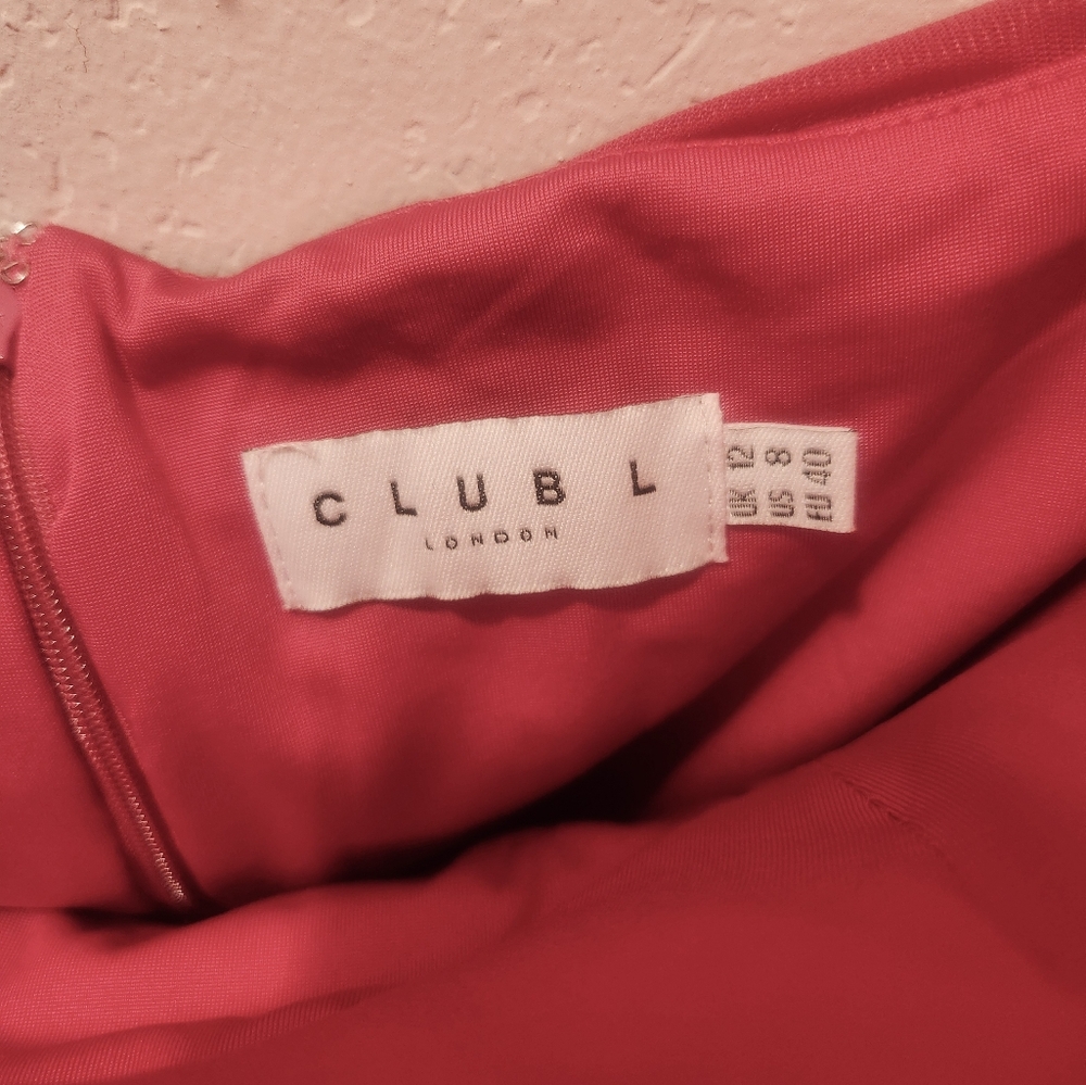 Club L London | Breakthough Raspberry Ruched Halterneck Mini Dress - Picture 7 of 9